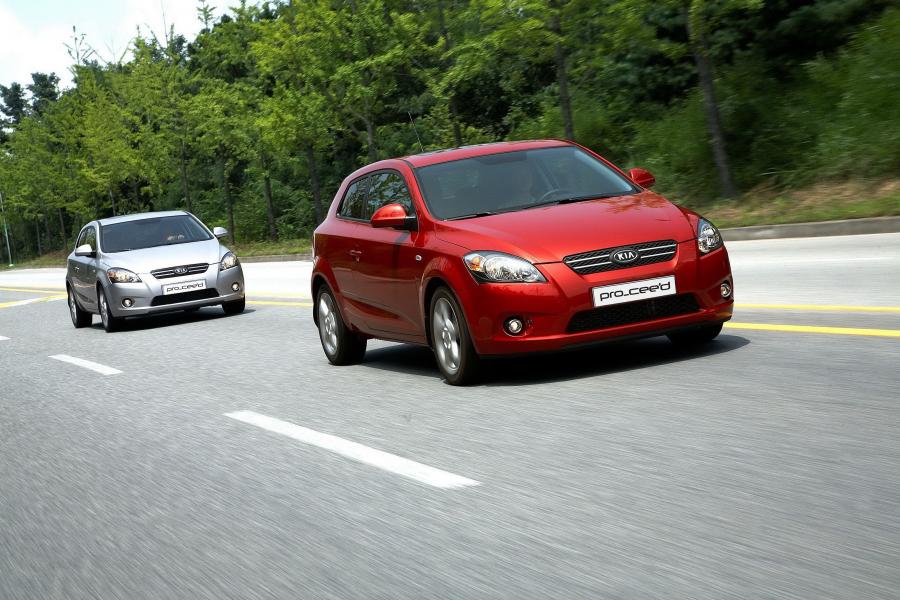  Kia pro_cee&rsquo;d 2008 года  (фото 158 из 182)